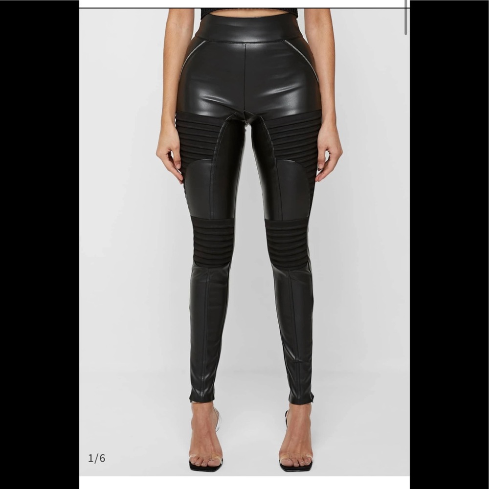 VEGAN LEATHER & SUEDE RIBBED LEGGING - BLACK
Size: US 12